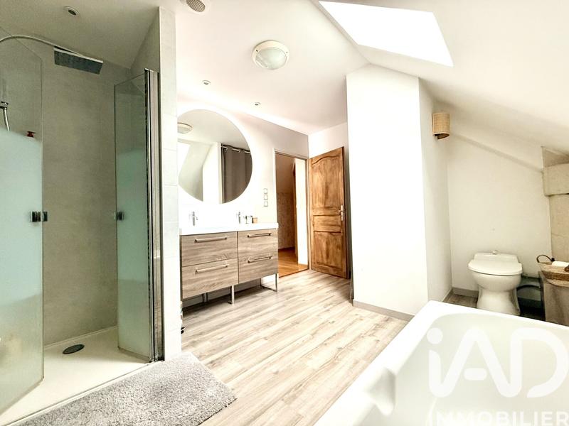 Maison - 143 m² - 6 pièces