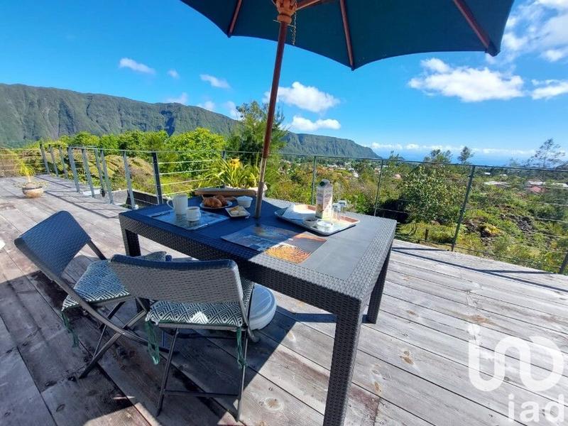 Maison - 281 m² - 6 pièces