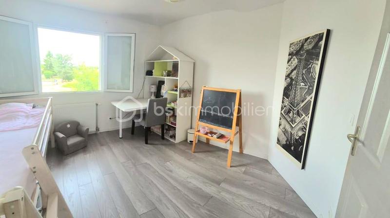 Maison - 104 m² - 5 pièces