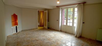 Maison ancienne - 151 m² - 6 pièces