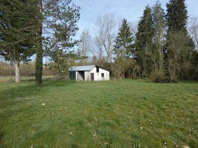 Terrain constructible - 921 m²