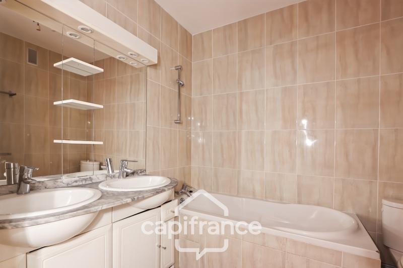 Appartement - 144 m² - 5 pièces