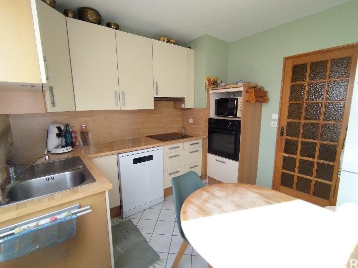 Appartement - 92 m² - 4 pièces