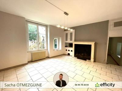 Maison - 137 m² - 5 pièces