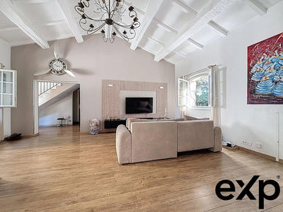 Maison - 128 m² - 5 pièces