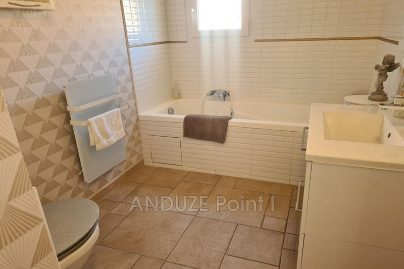 Maison - 194 m² - 8 pièces