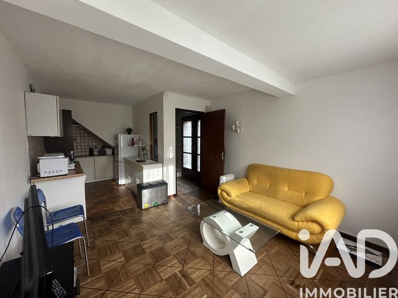 Maison - 182 m² - 9 pièces