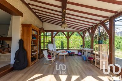 Maison - 121 m² - 7 pièces