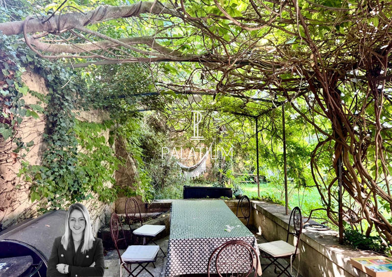 Mas - 205 m² - 6 pièces