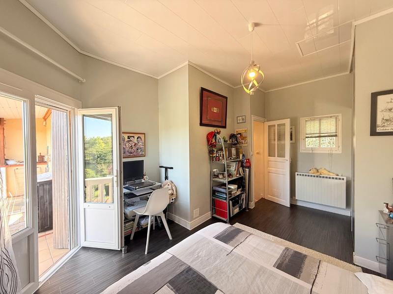 Maison - 191 m² - 9 pièces