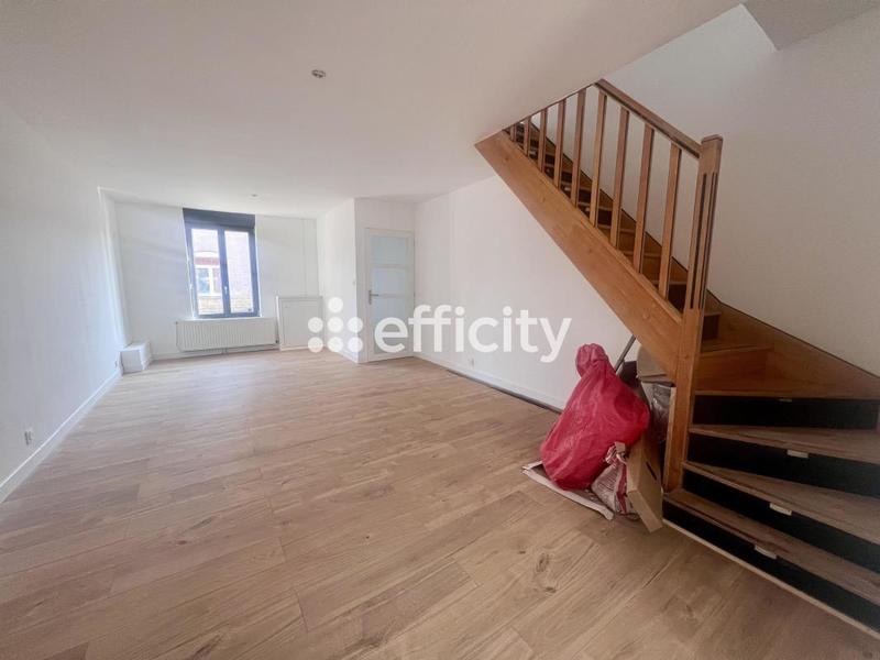 Maison - 85 m² - 5 pièces