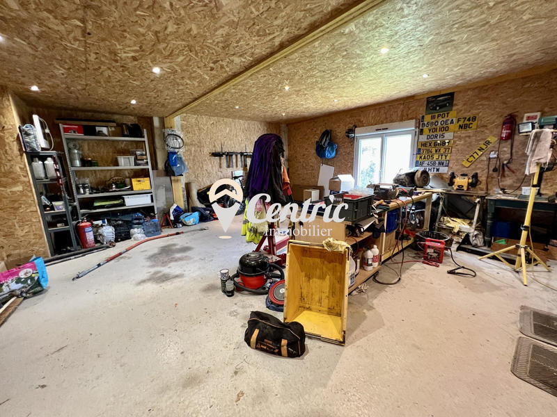 Maison ancienne - 341 m² - 11 pièces