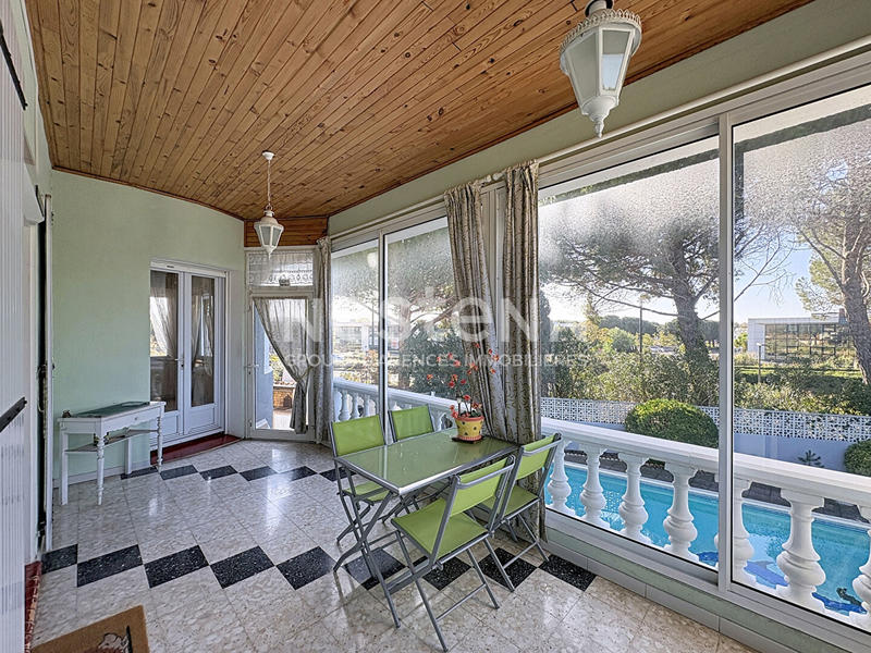 Villa - 398 m² - 11 pièces