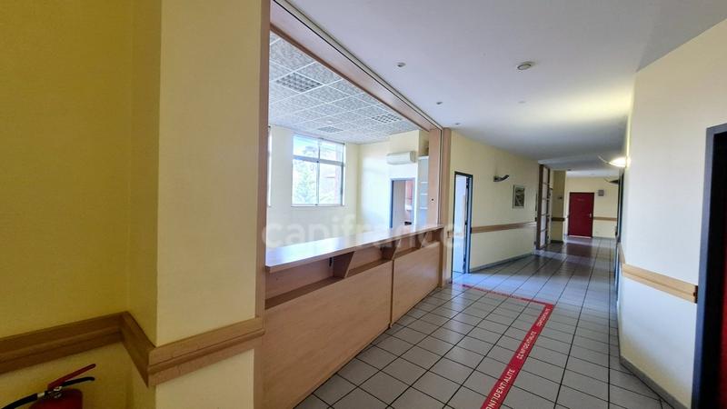 Bureau - 333 m² - 11 pièces