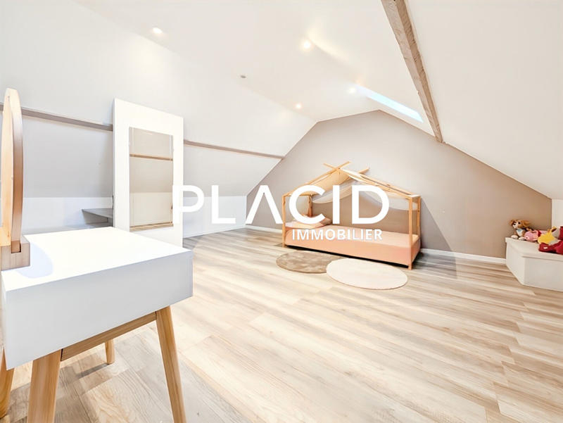 Maison - 109 m² - 5 pièces