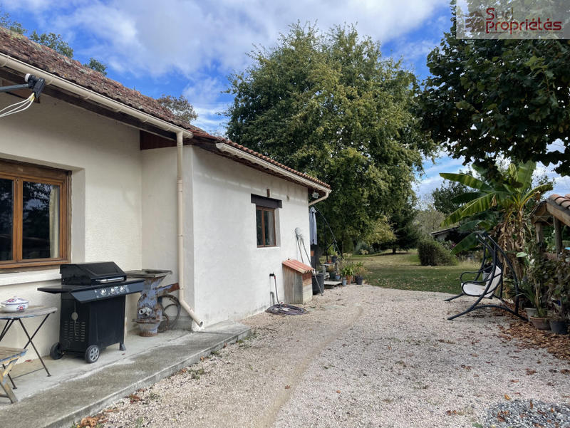 Maison - 180 m² - 6 pièces