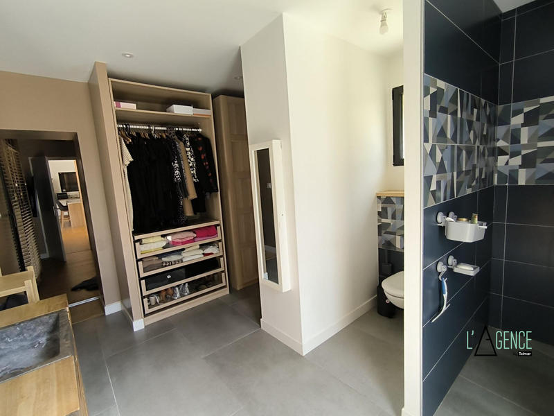 Maison contemporaine - 200 m² - 8 pièces