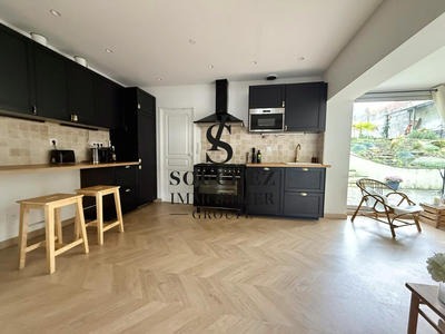 Maison - 148 m² - 5 pièces