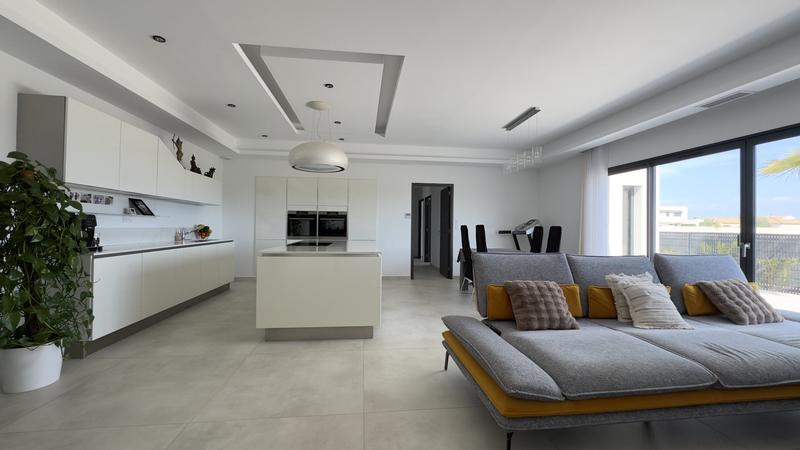 Maison - 150 m² - 5 pièces