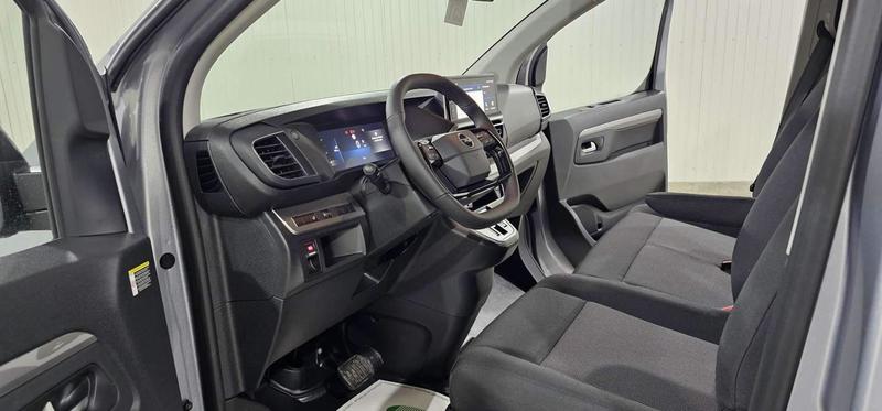 Opel Zafira Taille m BlueHDI 180 ch s&amp;S Eat8 Business