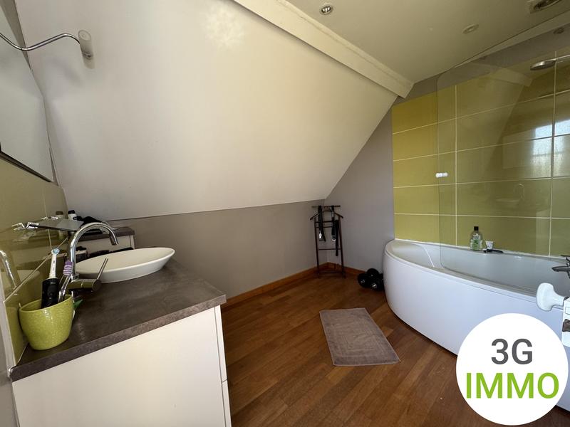 Maison de maîtres - 173 m² - 8 pièces