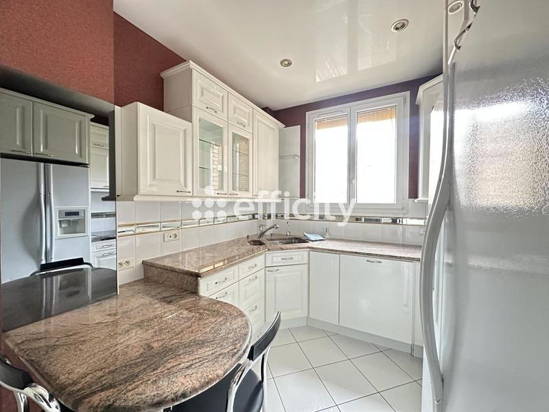 Appartement ancien - 108 m² - 4 pièces