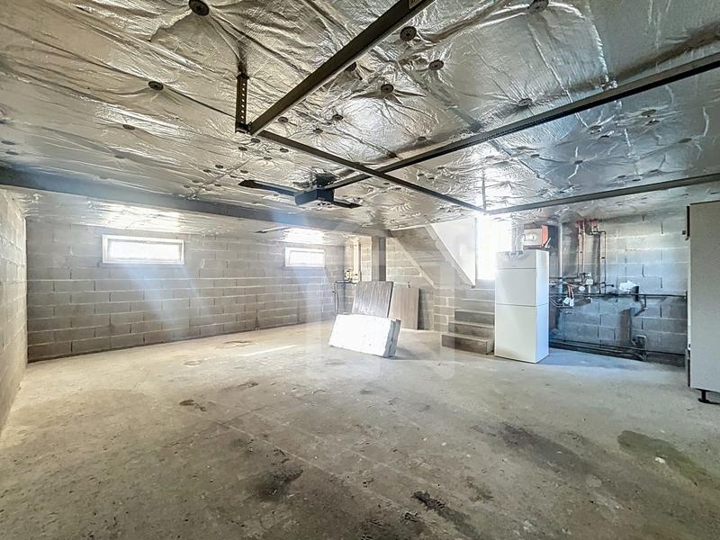 Maison - 95 m² - 4 pièces