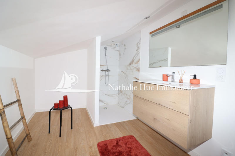 Maison - 170 m² - 7 pièces