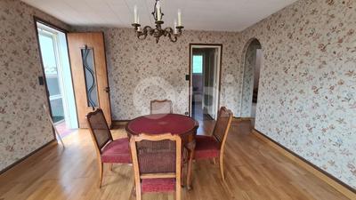 Maison - 90 m² - 5 pièces