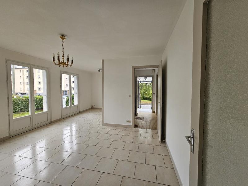 Maison - 77 m² - 5 pièces