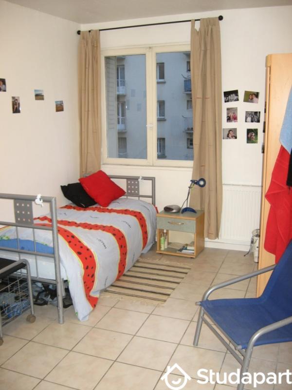 Chambre - 12 m² - 1 pièce