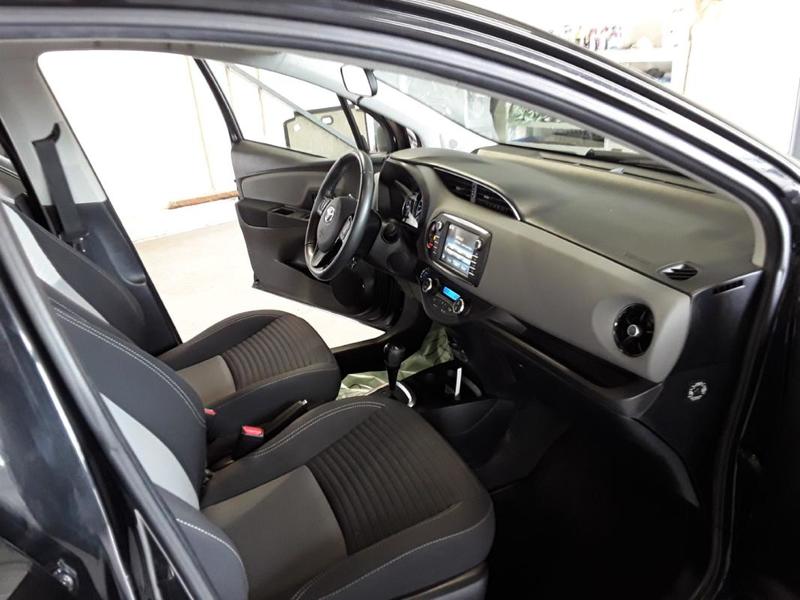 Toyota Yaris 1.5 Hybride 100 Cv France Business