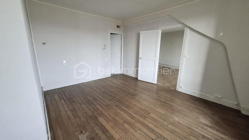 Immeuble - 205 m² - 8 pièces