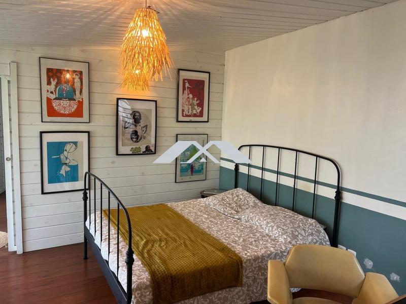 Maison - 102 m² - 6 pièces