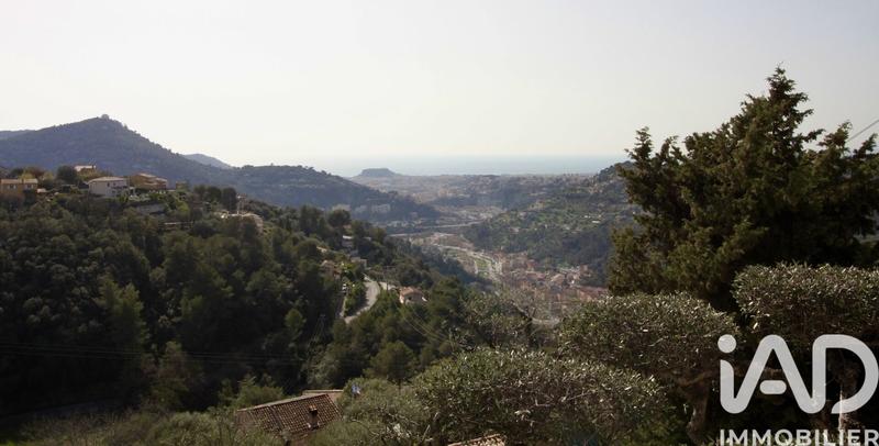 Maison - 186 m² - 6 pièces