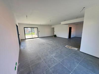 Maison - 156 m² - 6 pièces