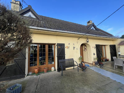 Maison - 90 m² - 4 pièces
