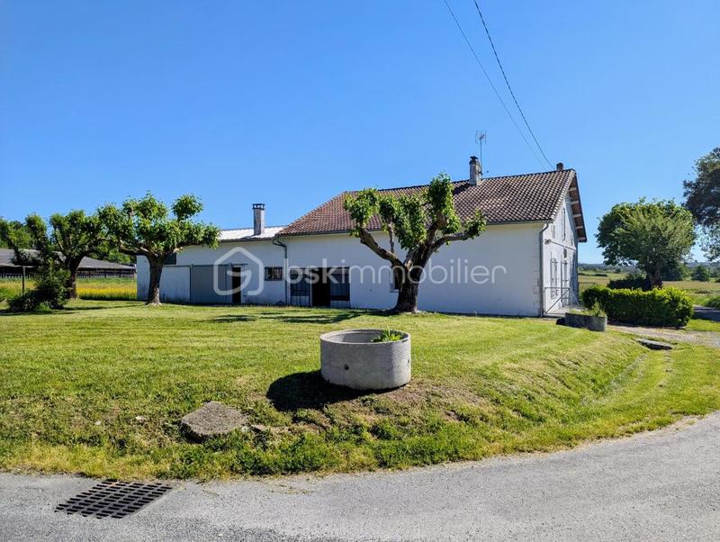 Maison ancienne - 130 m² - 6 pièces