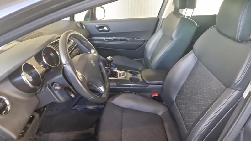 Peugeot 3008 Business 1.6 hdi 115ch fap bvm6