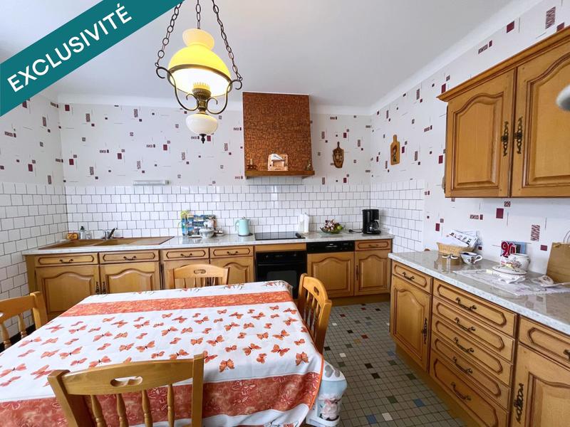 Maison - 180 m² - 6 pièces