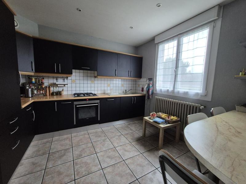 Maison - 135 m² - 6 pièces