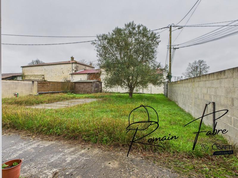 Maison - 275 m² - 9 pièces