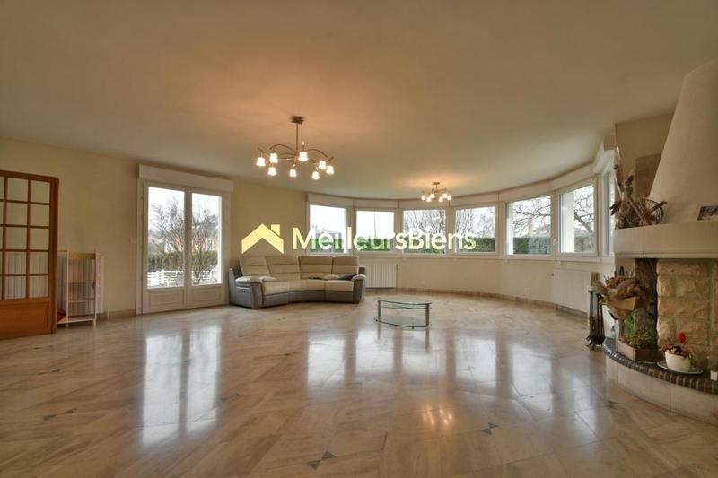 Maison - 175 m² - 5 pièces