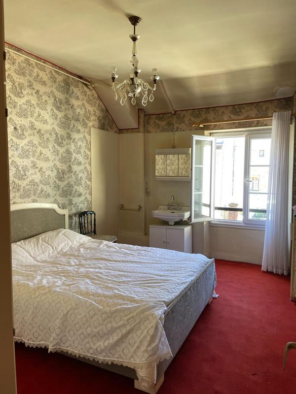 Maison - 89 m² - 5 pièces