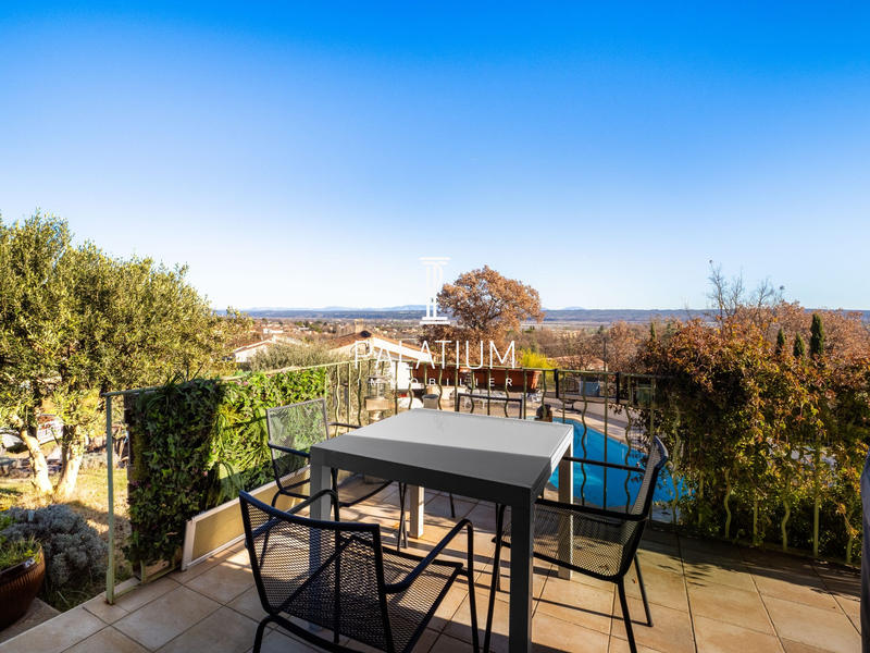 Maison - 148 m² - 4 pièces