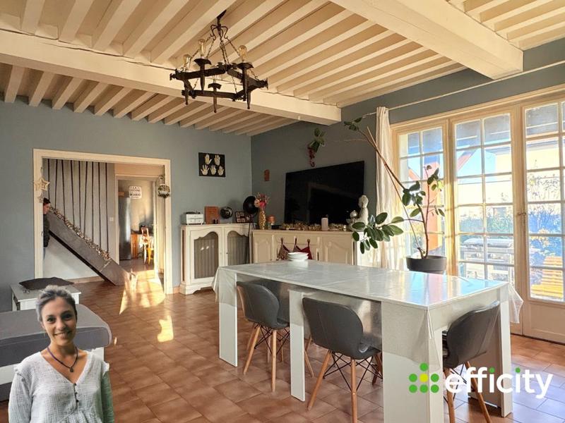 Villa - 160 m² - 8 pièces