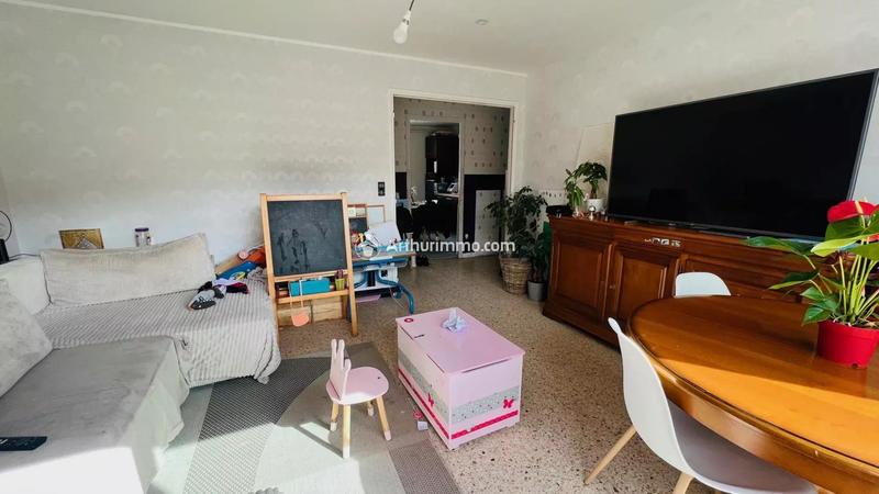 Appartement - 79 m² - 5 pièces