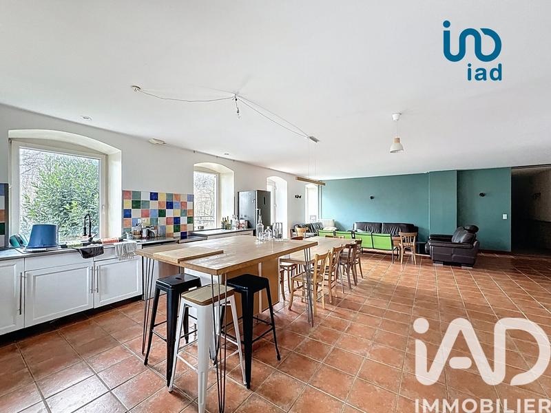 Maison - 400 m² - 9 pièces