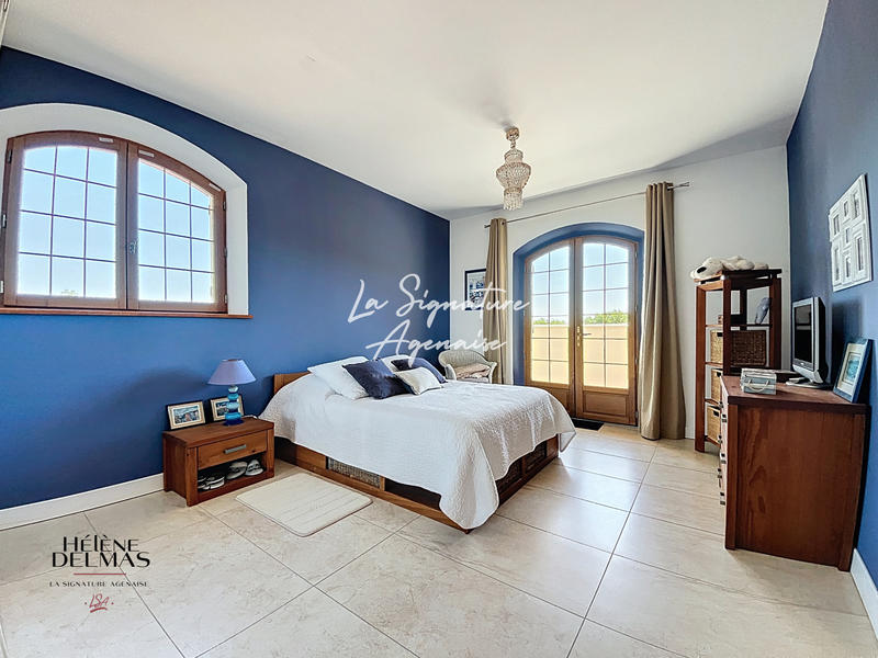 Maison - 520 m² - 8 pièces