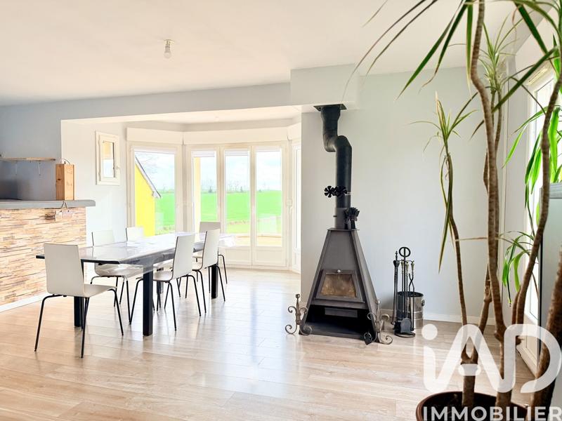 Maison - 98 m² - 4 pièces